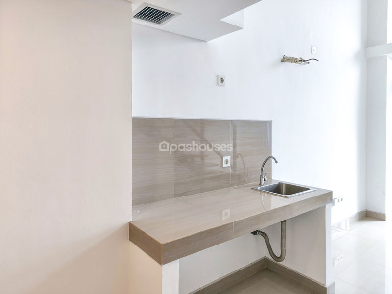 Apartemen Kingland Avenue Tower Venetian