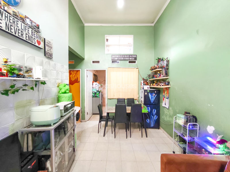 Graha Raya Cluster Verina Blok L No.32