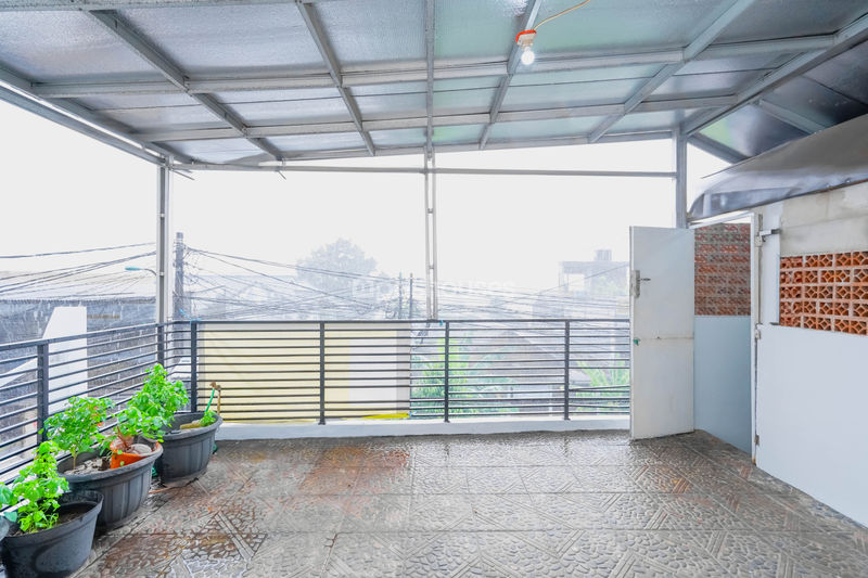 Town House Griya Widya
