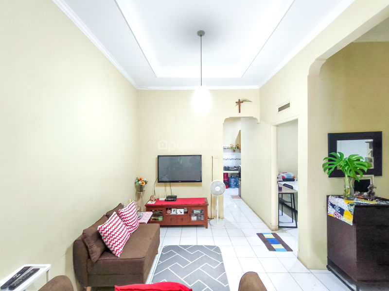 Jalan Villa Dago Tol, Blok D11 No.17