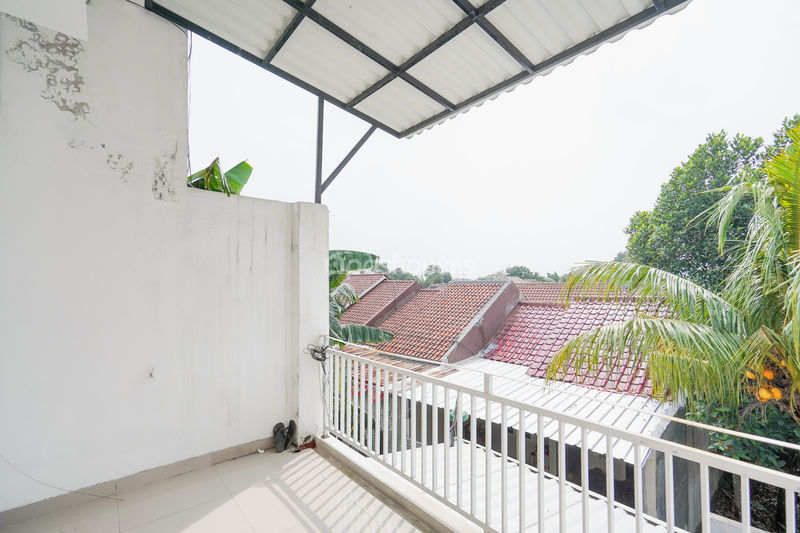 Jalan Sawo Kupu Bombay Depok
