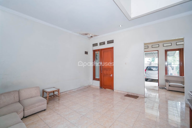 Jalan Belimbing No.30