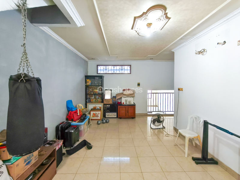 Jalan Dharma Graha IV Blok B8 No.30A