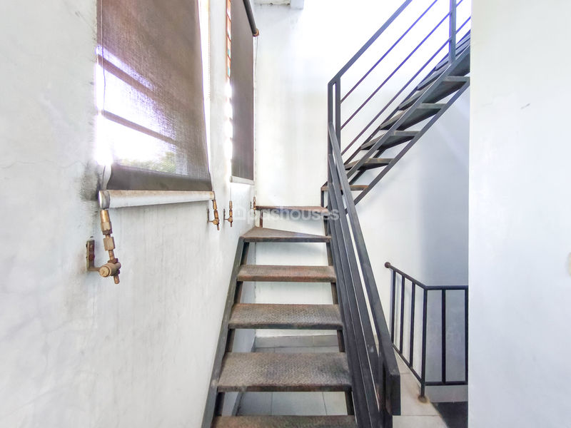Jalan Cendrawasih Blok B No.2