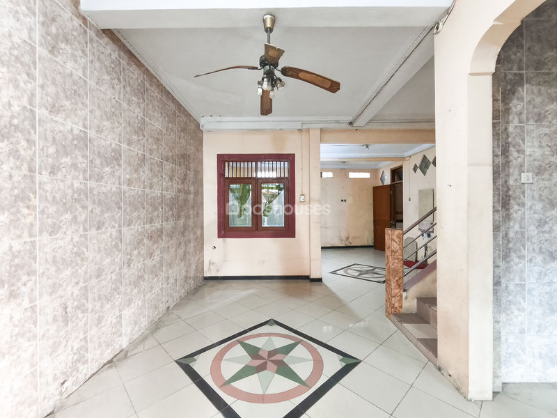 Perumahan Tytyan Indah Blok L6 No.16