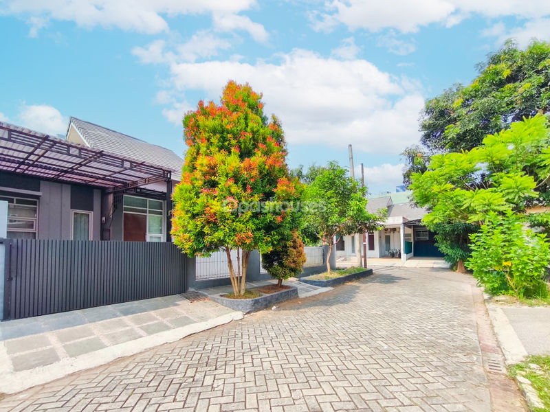 Metland Cileungsi Cluster Lily