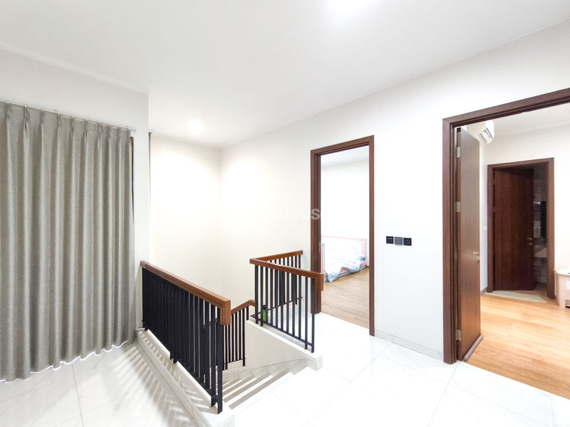 Perumahan Suvarna Sutera Cluster Andara