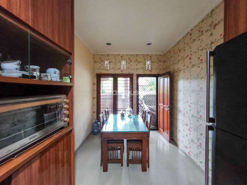 Nusa Loka BSD Sektor 14.4 Blok L7 No.1