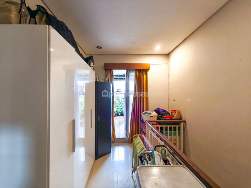 Jalan Gunung Raya Dalam Kav.5