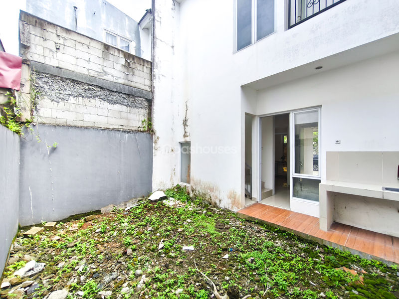 Perumahan Aryana Karawaci Cluster Flora Blok E1 No.6