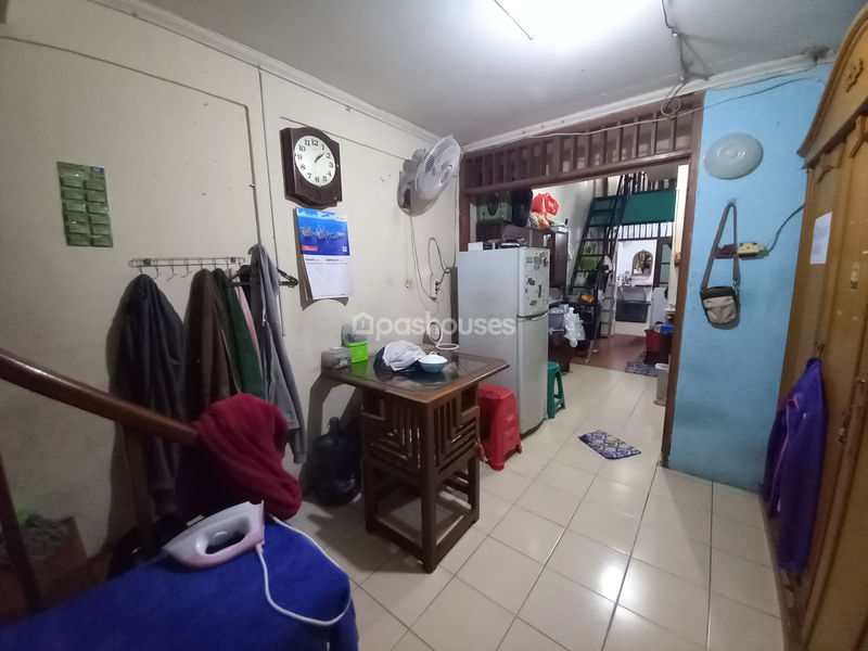 Jalan Mangga Raya