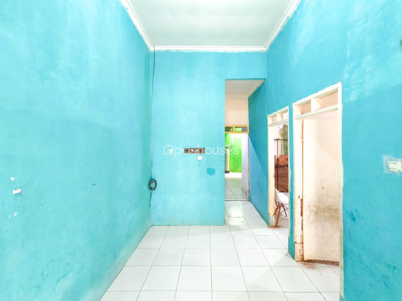 Jalan Flamboyan Ciputat