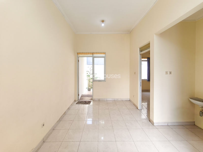 Regency Melati Mas Blok C04 No.9