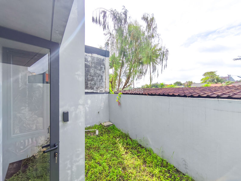 Griya Suradita Indah luster Innari