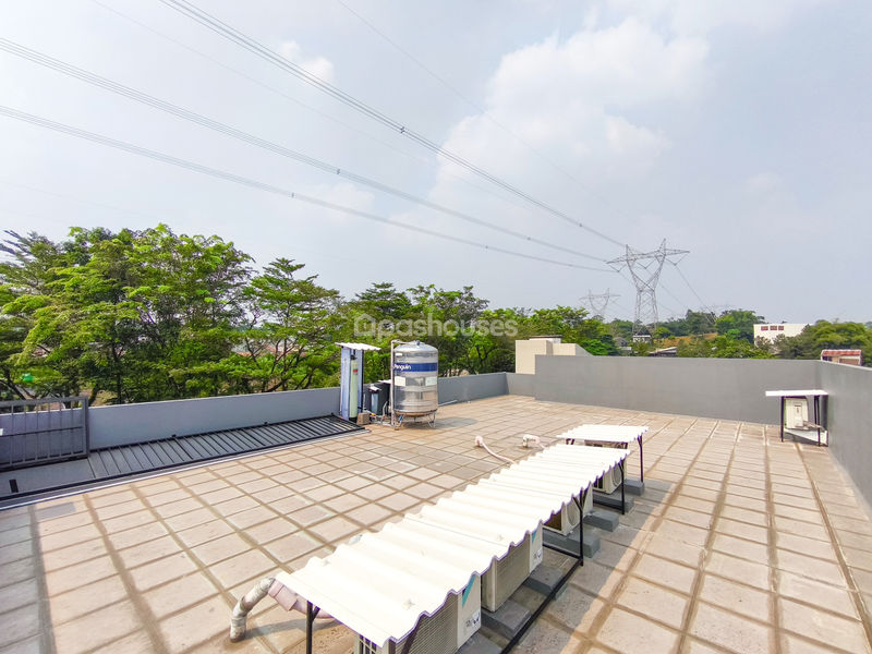 Serpong Lagoon Cluster Lotus Garden Blok E2 No.10
