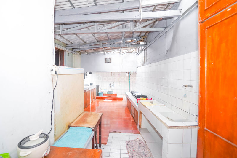 Jalan Mujair II No.18