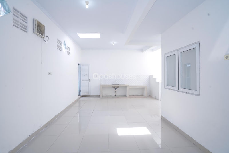 Familia Urban Cluster Dharmawangsa Blok CC No.16