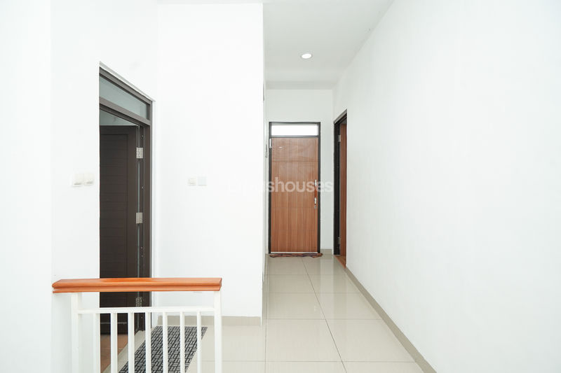 Cluster The Mansion's Bekasi Blok C No.1