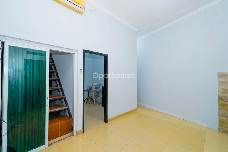 Town House Griya Widya