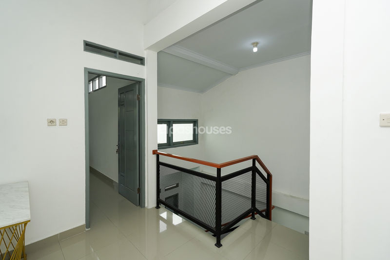 Pondok Ungu Permai Blok A16 No.9