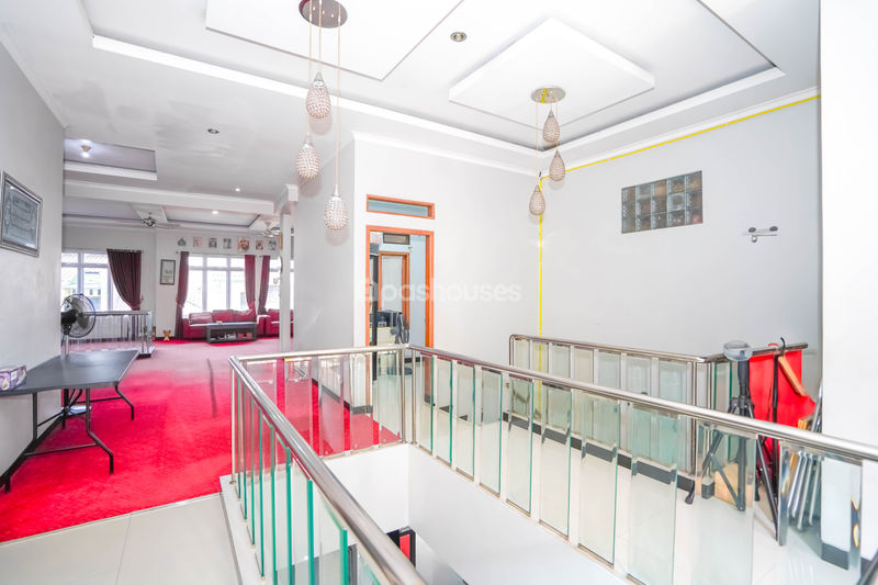 Perumahan Puri Gading Villa Tampak Siring Blok B4