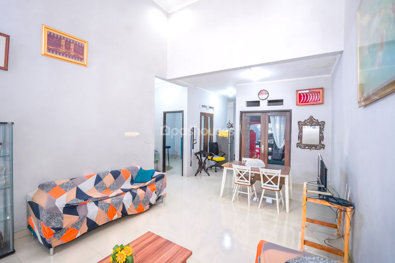 Permata Depok Regency Cluster Diamond 1 Blok CO2 No.7A