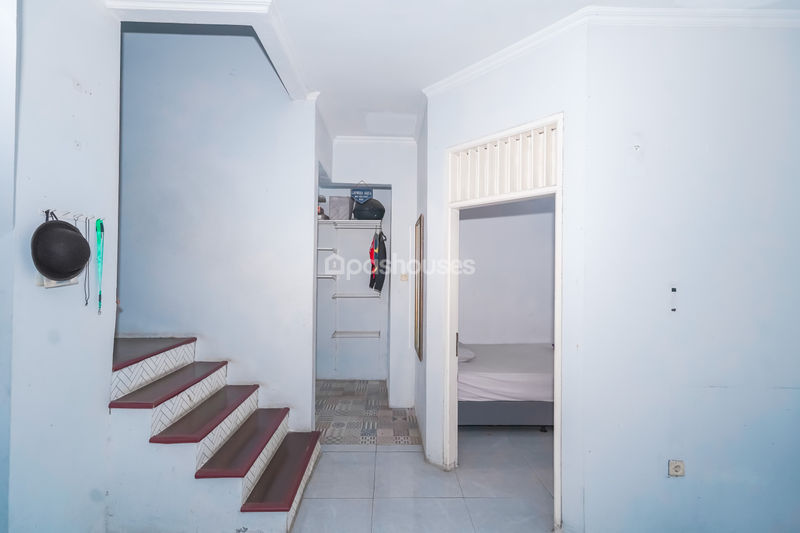 Jalan Lestari VI No.18A