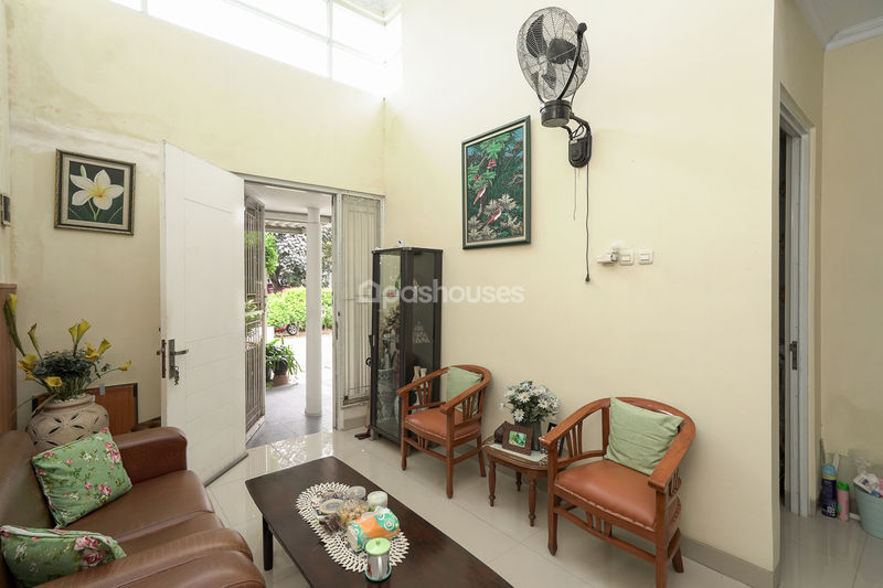 Springville Residence