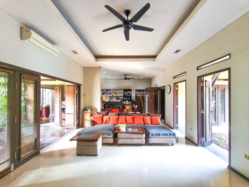 Jalan Conforti No.88 Pondok Aren