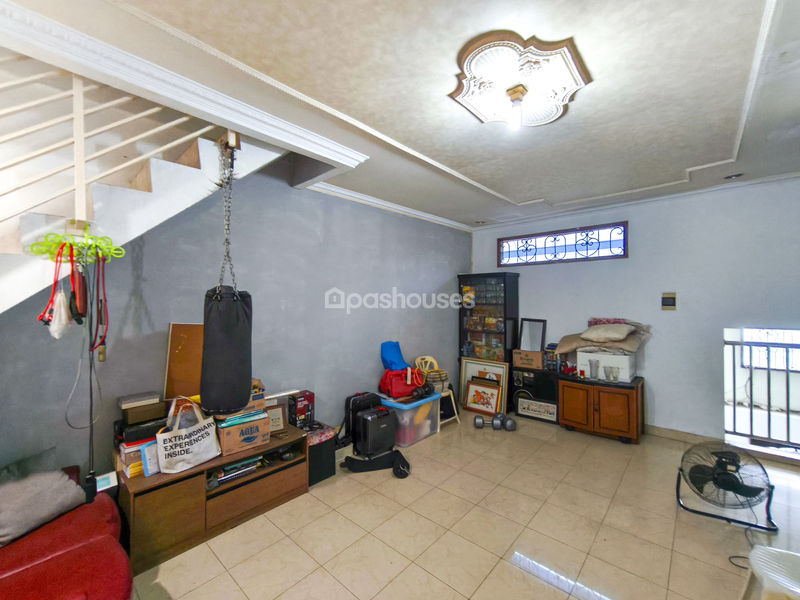 Jalan Dharma Graha IV Blok B8 No.30A