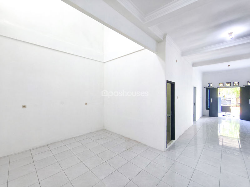 Citra Raya Cluster Taman Chrysant Blok Q7 No. 5