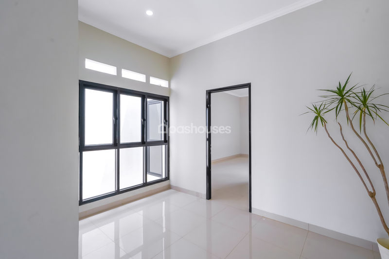 Komplek Megapolitan Cinere Blok J No.334 