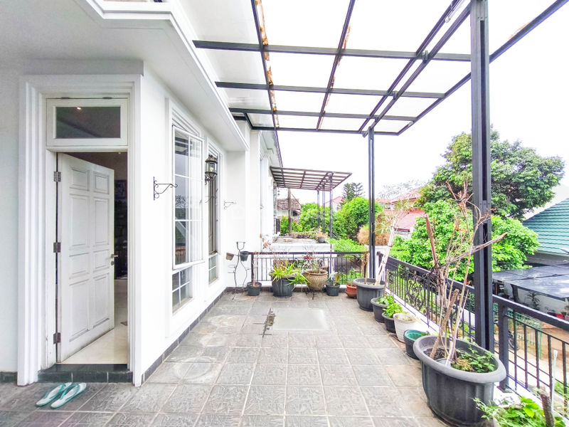 Komplek Larangan Indah Blok M8