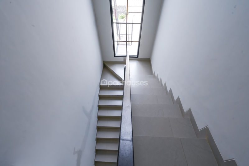 Komplek Megapolitan Cinere Blok J No.334 