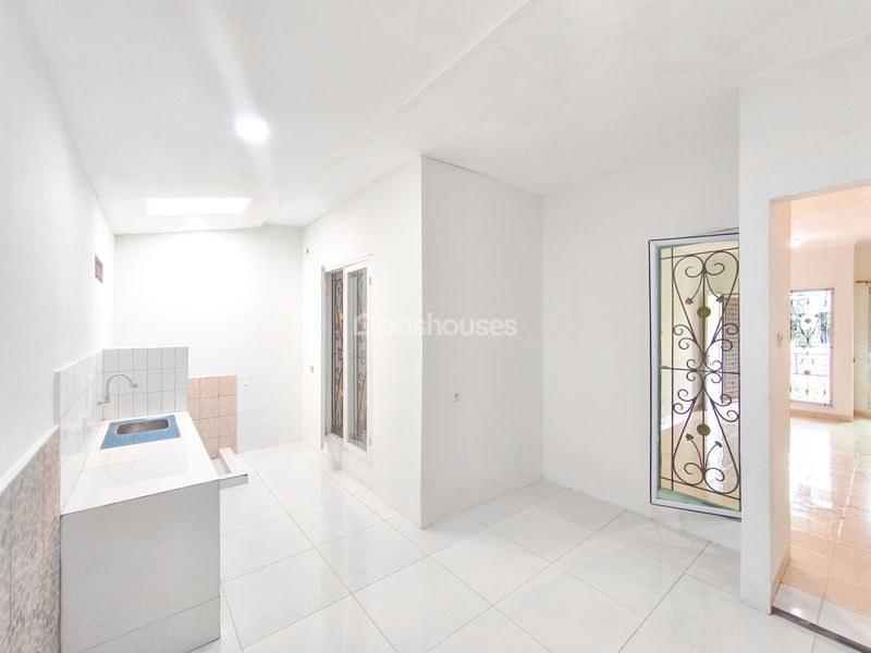Serpong Park Cluster Fluorite Blok F12