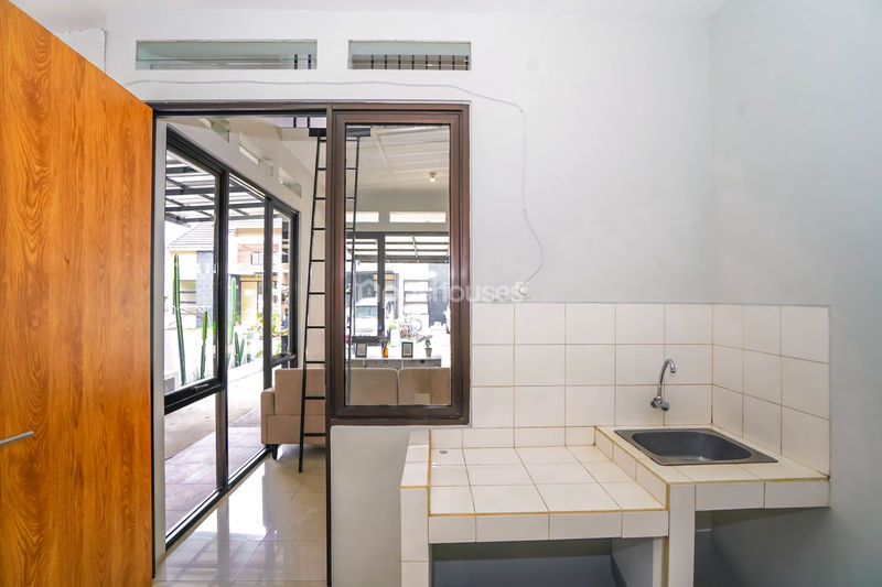 Pinus 88 Residence