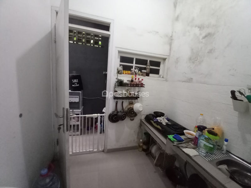 Jalan Mampang Sawo