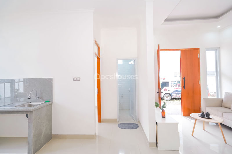 Perumahan Royal Margonda Riverside