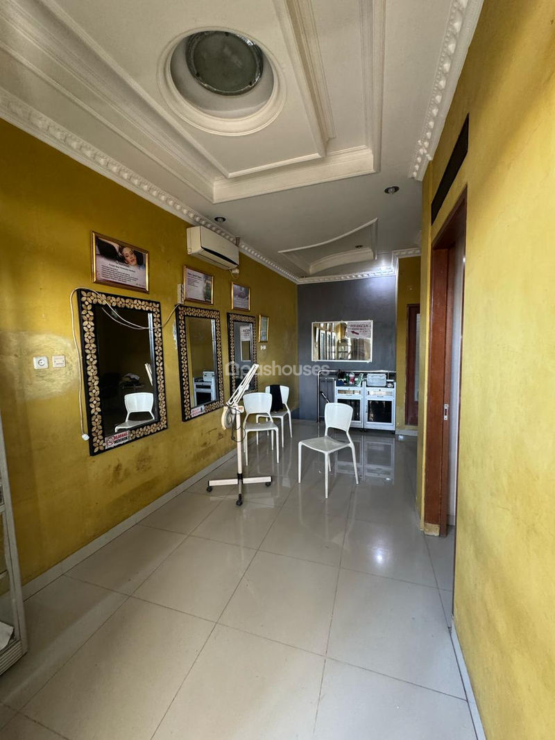 Kampung Irian Bekasi No.73