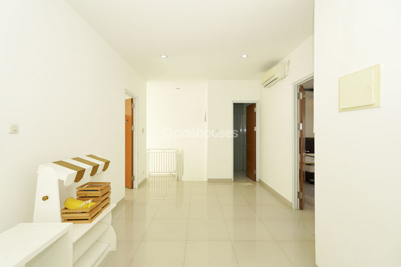 Perumahan The Regent Bekasi