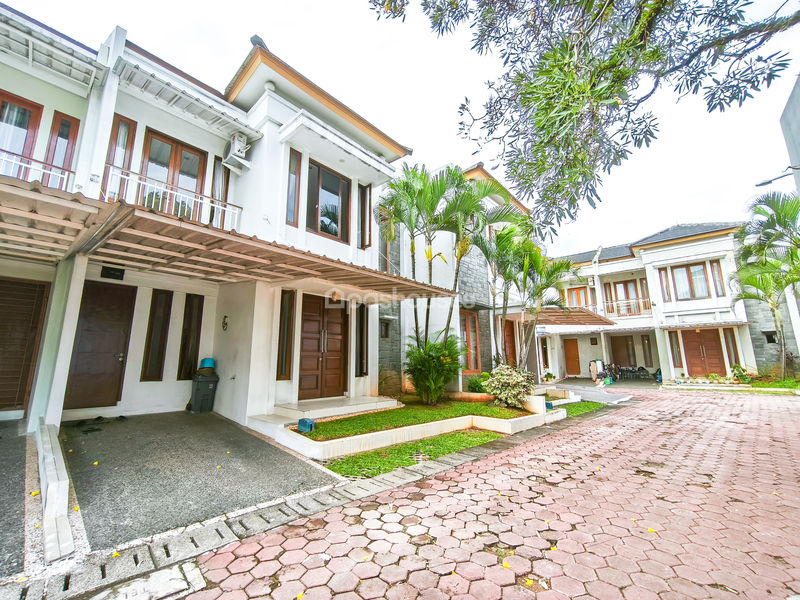 Perumahan Indraprasta Townhouse Blok C No.7