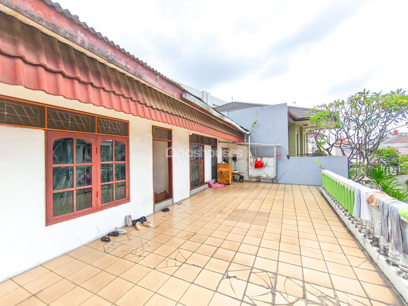 Jalan Anggrek Garuda II Blok I No.33