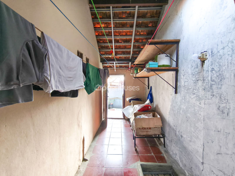 Jalan Galuh IV Blok E
