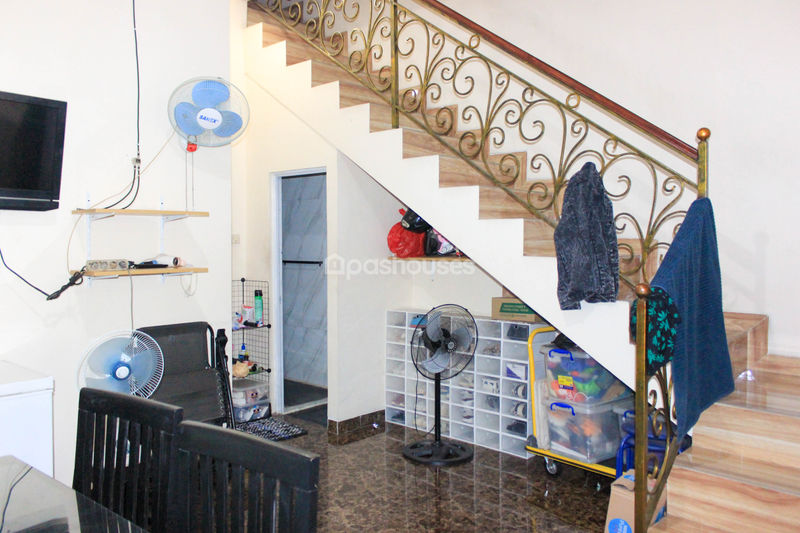 Poris Residence