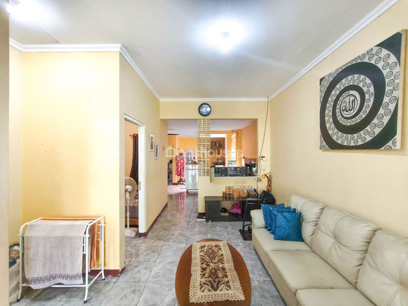 Perumahan Villa Dago Pamulang Cluster Parangtritis Blok C13 No.17