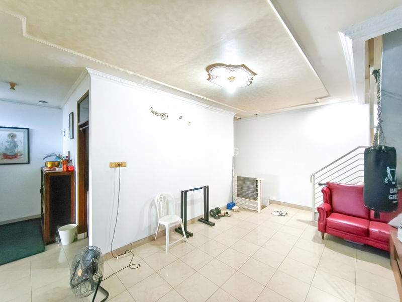 Jalan Dharma Graha IV Blok B8 No.30A