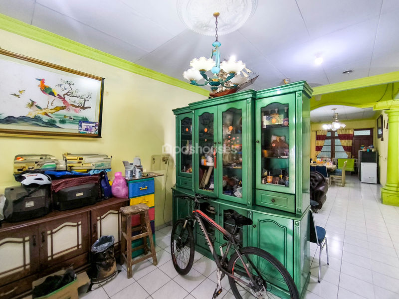 Komplek Taman Pabuaran