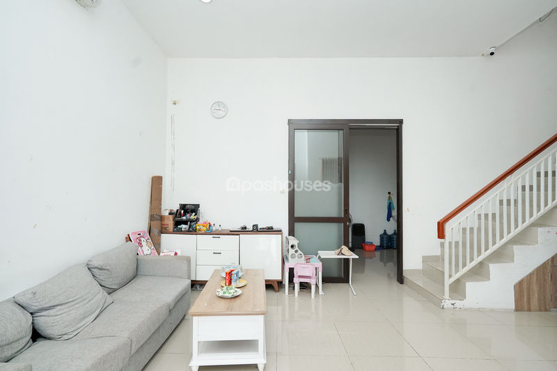 Cluster The Mansion's Bekasi Blok C No.1