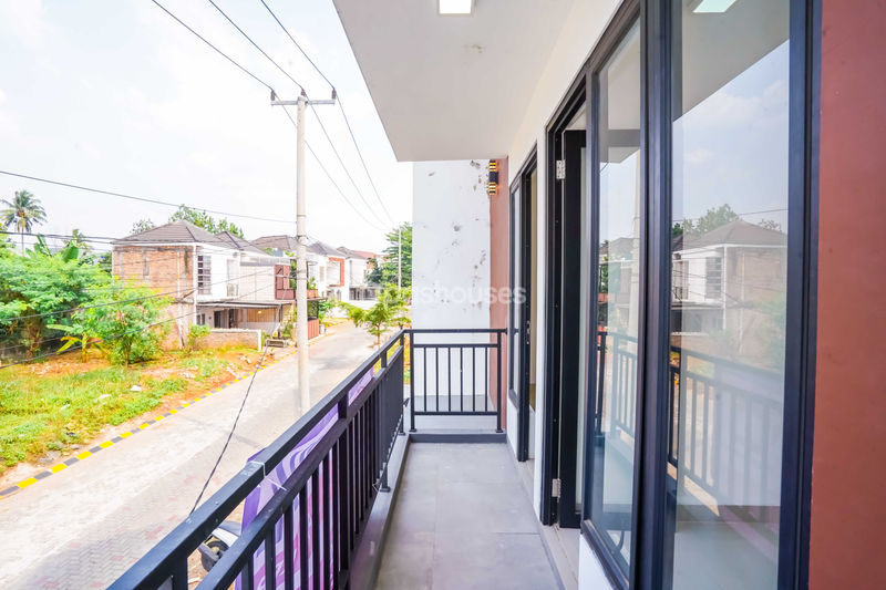 Perumahan Saffron Estate Depok Blok B1
