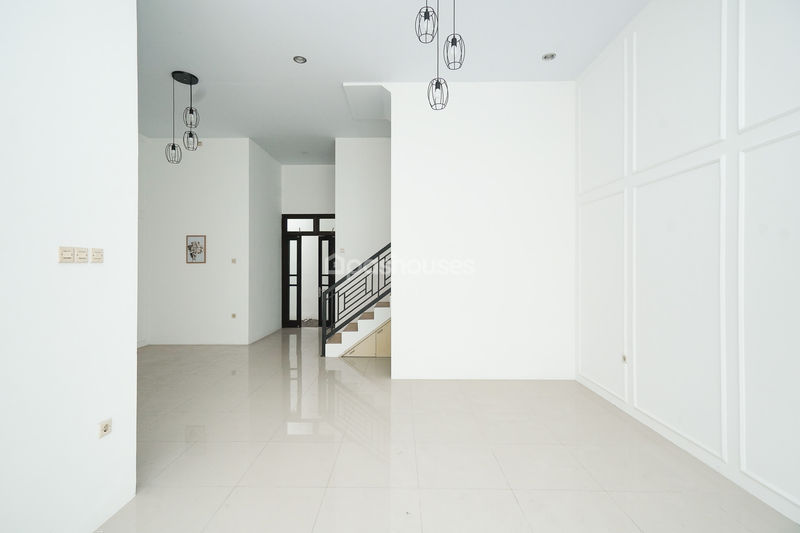 Arya Townhouse 3 Kav29 No.99